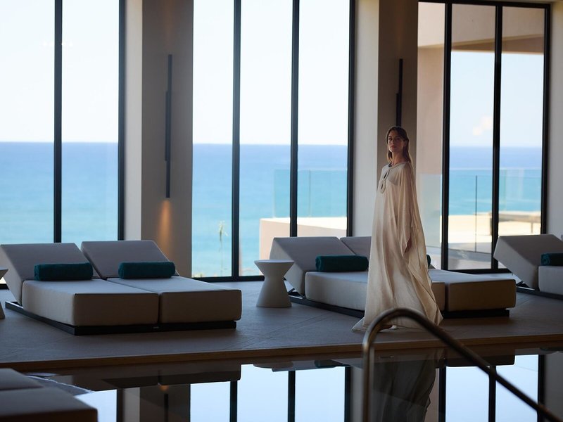 Oros Luxury Beach Resort 19