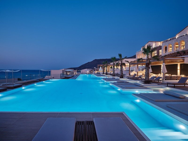 Oros Luxury Beach Resort 22