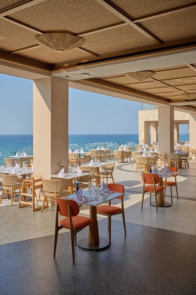 Oros Luxury Beach Resort 24