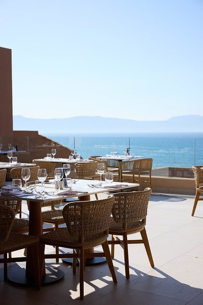 Oros Luxury Beach Resort 33