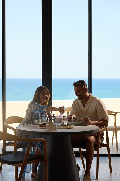 Oros Luxury Beach Resort 41