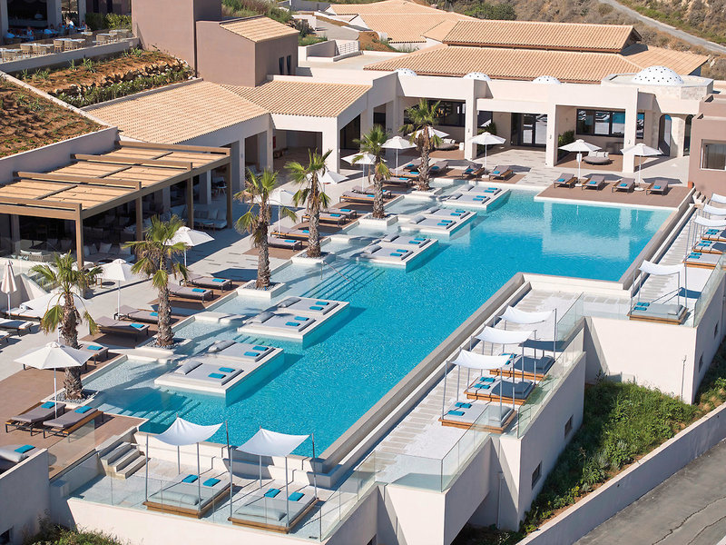 Oros Luxury Beach Resort 1