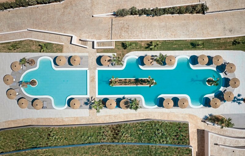 Oros Luxury Beach Resort 5