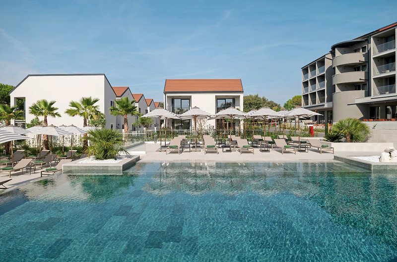 Molum Hotel & Residences 2