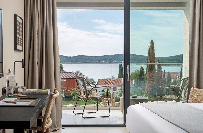 Molum Hotel & Residences 17