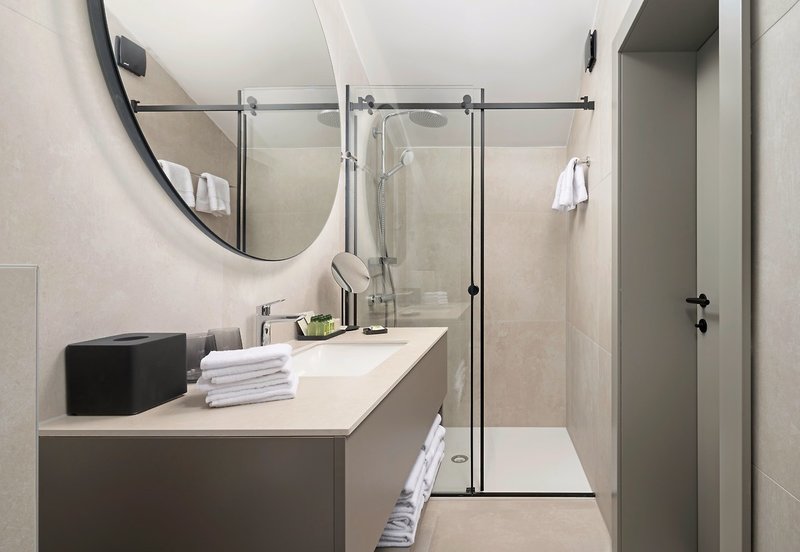 Molum Hotel & Residences 32