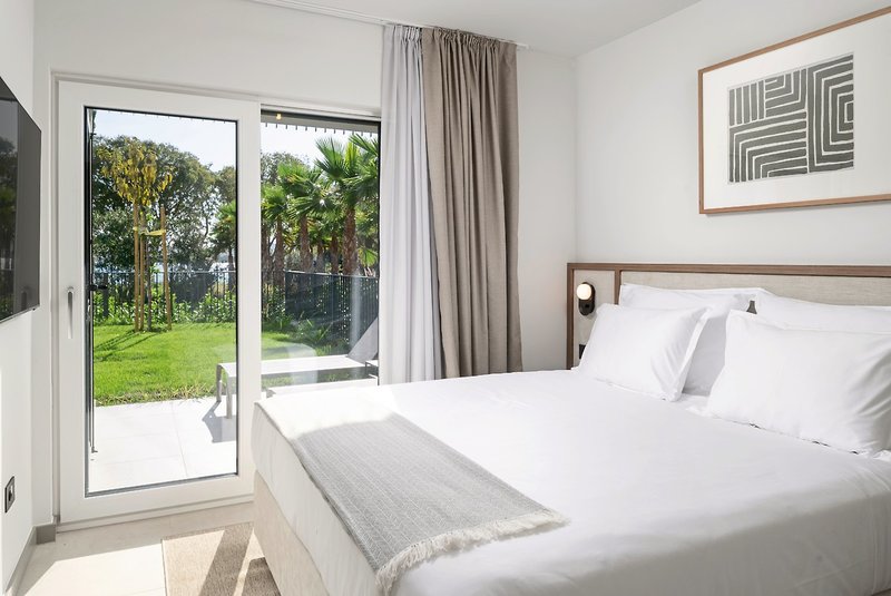 Molum Hotel & Residences 41