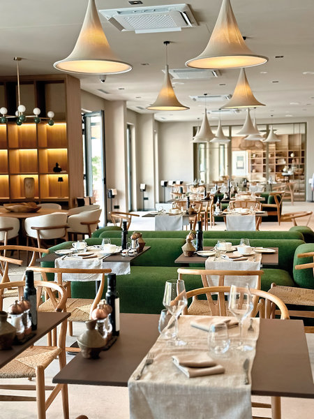 Molum Hotel & Residences 43