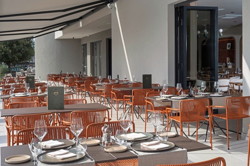 Molum Hotel & Residences 46