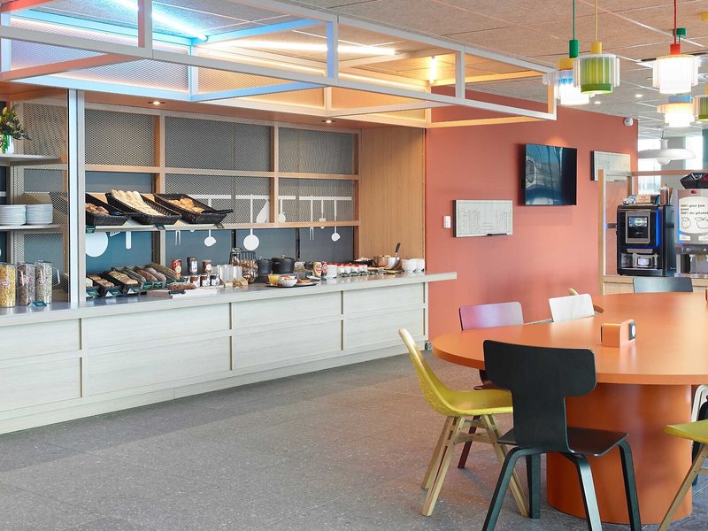 B&B Hotel Marne-La-Vallée Val D'Europe 9 - Restaurant