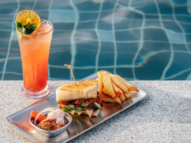 The StandardX Bangkok Phra Arthit 4