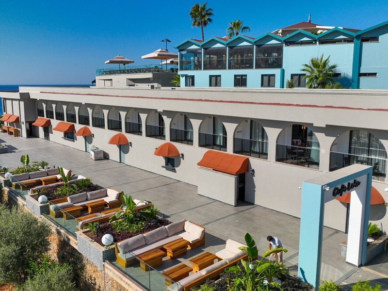 Ada Port Hotel 3