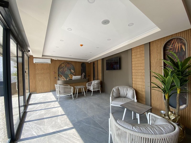 Ada Port Hotel 26