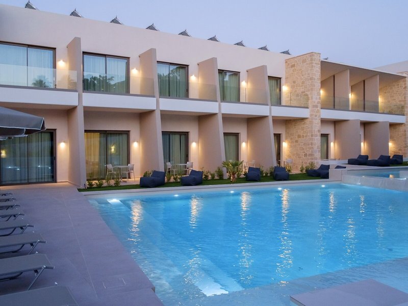 Phos Hotel Platanias 11
