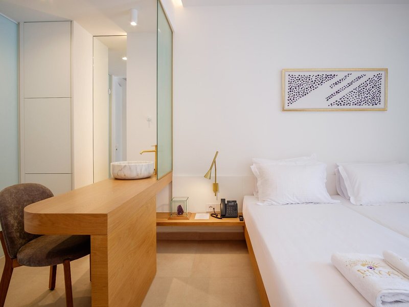 Phos Hotel Platanias 32