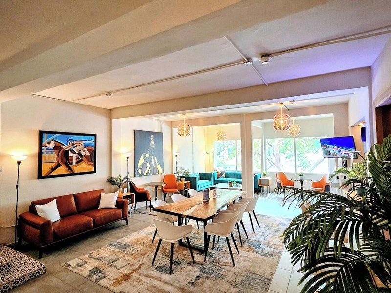 Somos Hotel 16
