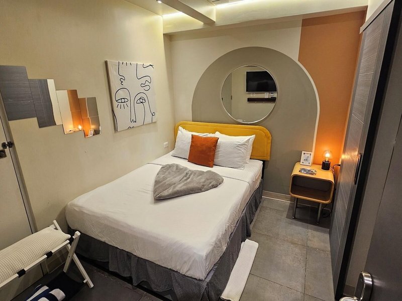 Somos Hotel 33
