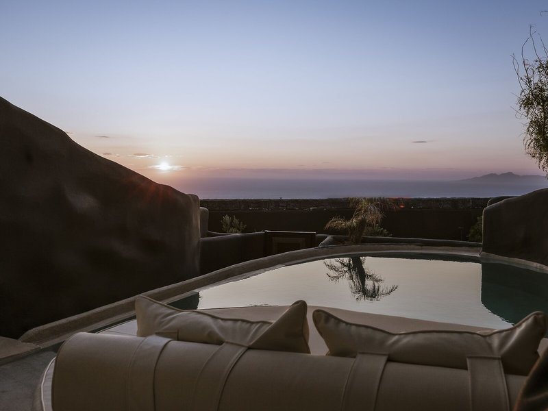 one of one hotel 16