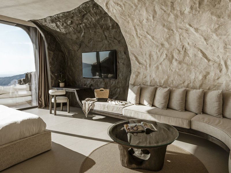 one of one hotel 34