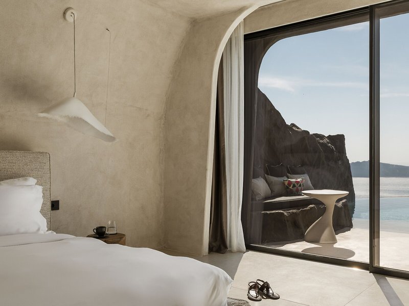 one of one hotel 37