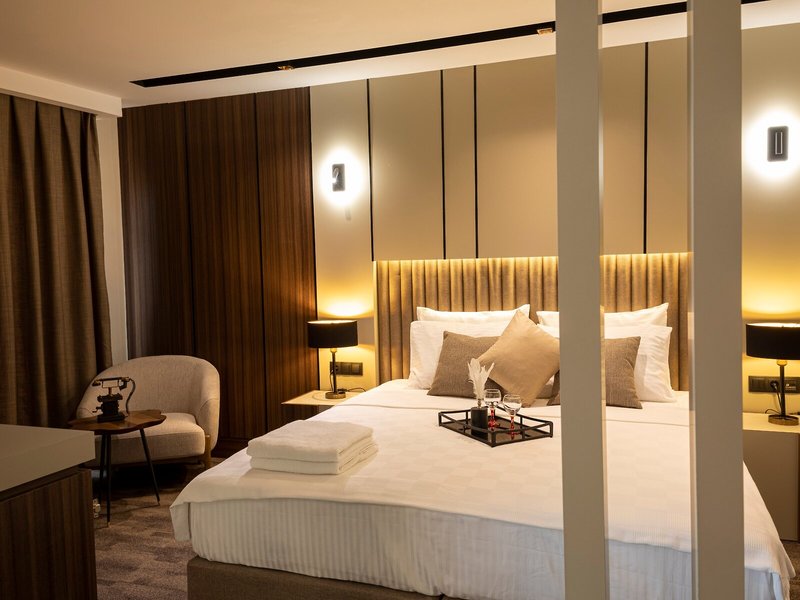 Monalisa Hotels 23