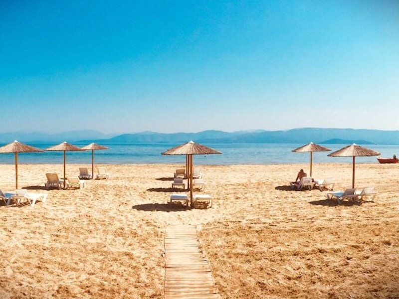 Koulouris Beach 7