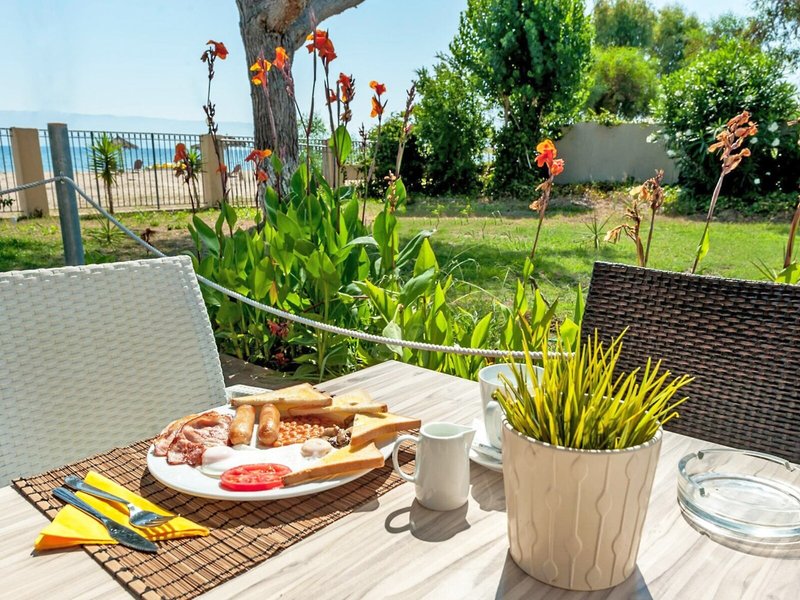 Koulouris Beach 27