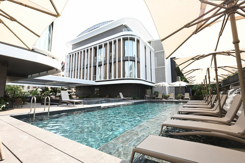 Four Hills Hotel