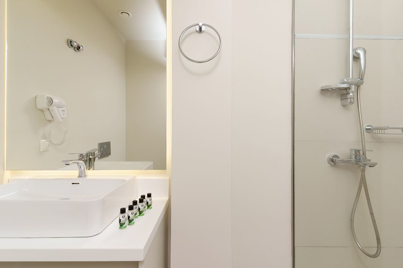 Gallery Central Piraeus Port 14