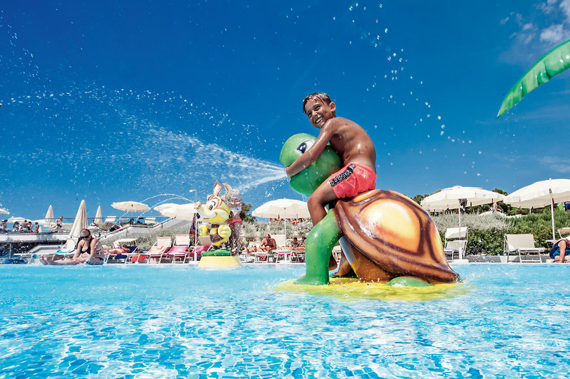 Zaton Holiday Resort 5