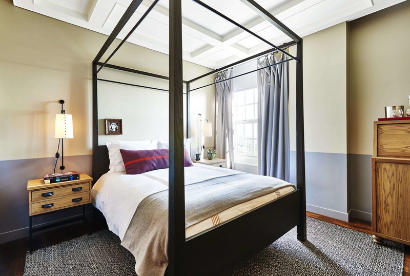 Hollywood Roosevelt 33