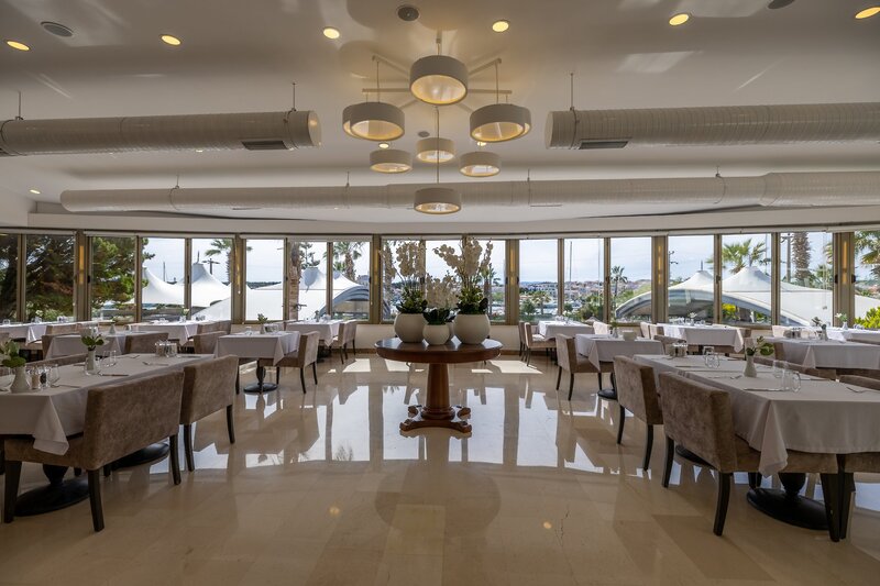 Sisus Marina Hotel 11