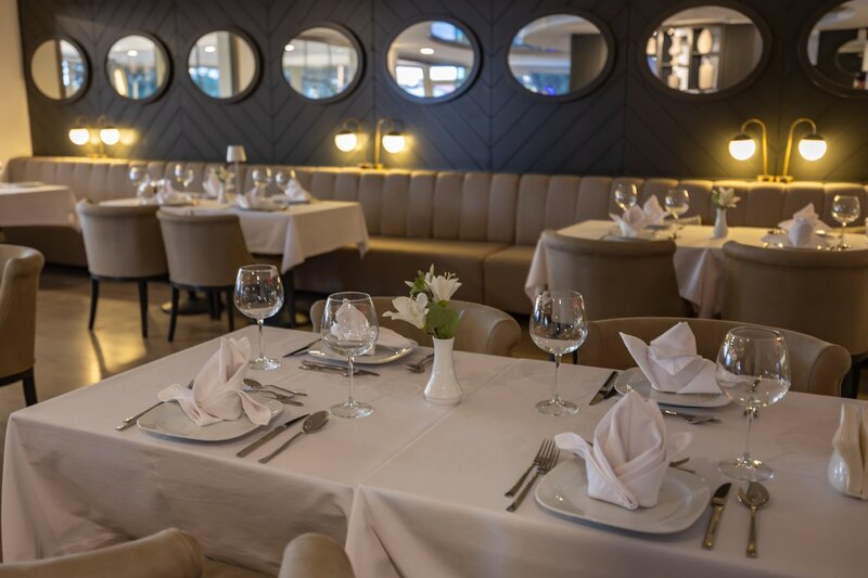 Sisus Marina Hotel 12