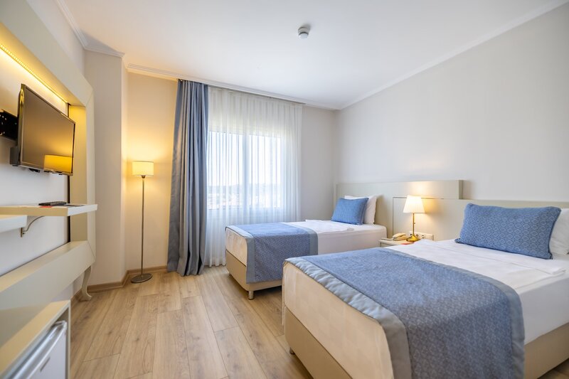 Sisus Marina Hotel 17