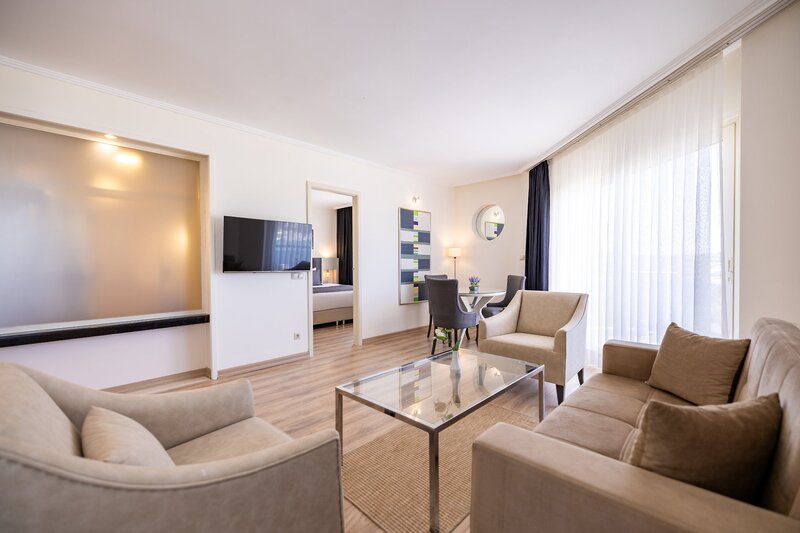 Sisus Marina Hotel 19