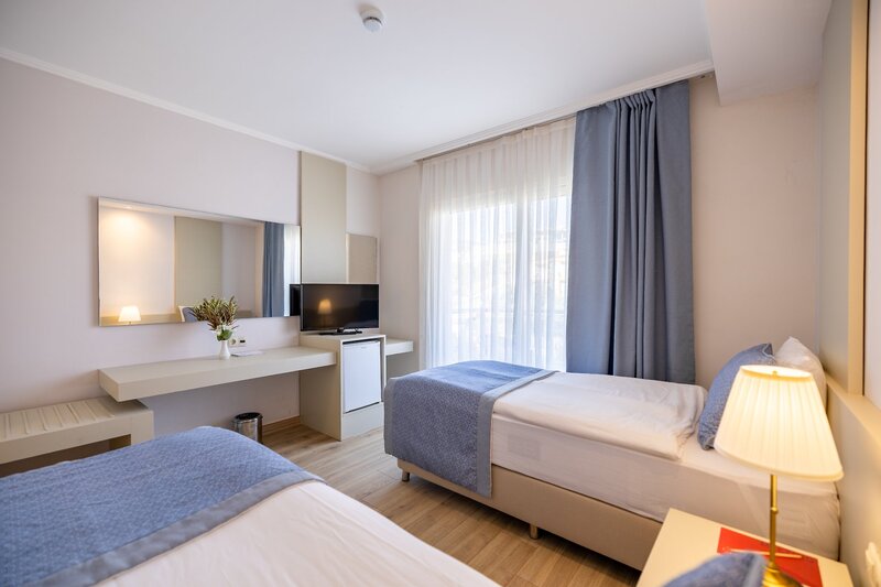 Sisus Marina Hotel 23