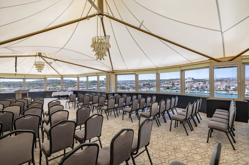 Sisus Marina Hotel 26