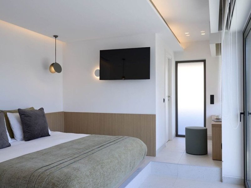 Twinn Downtown Piraeus 19