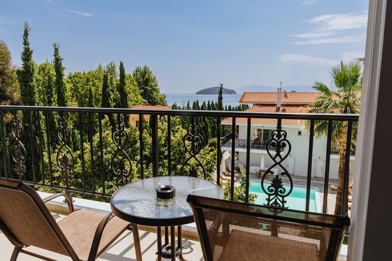 Blue Bay Hotel 5
