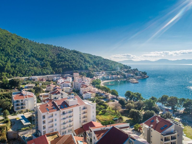 Bella Vista 2