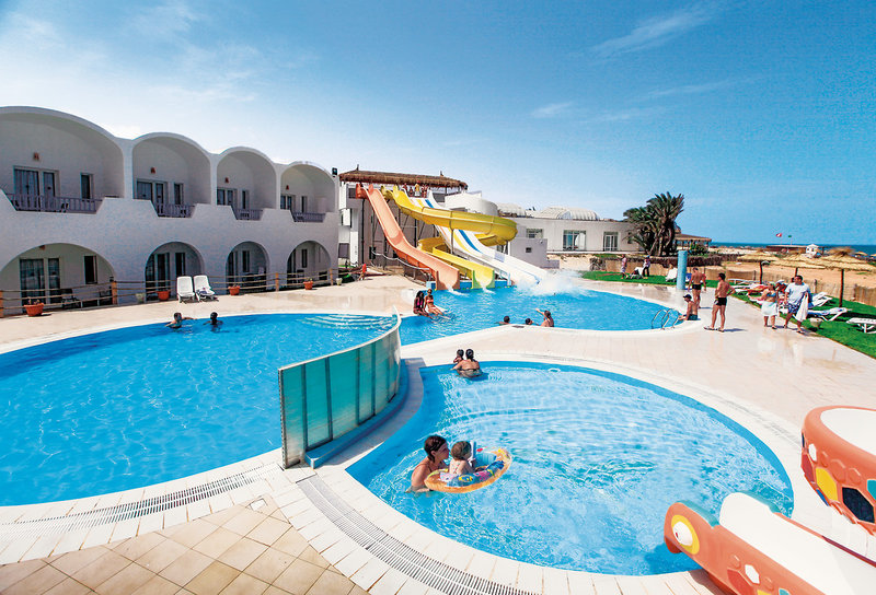 Meninx Family Club 11