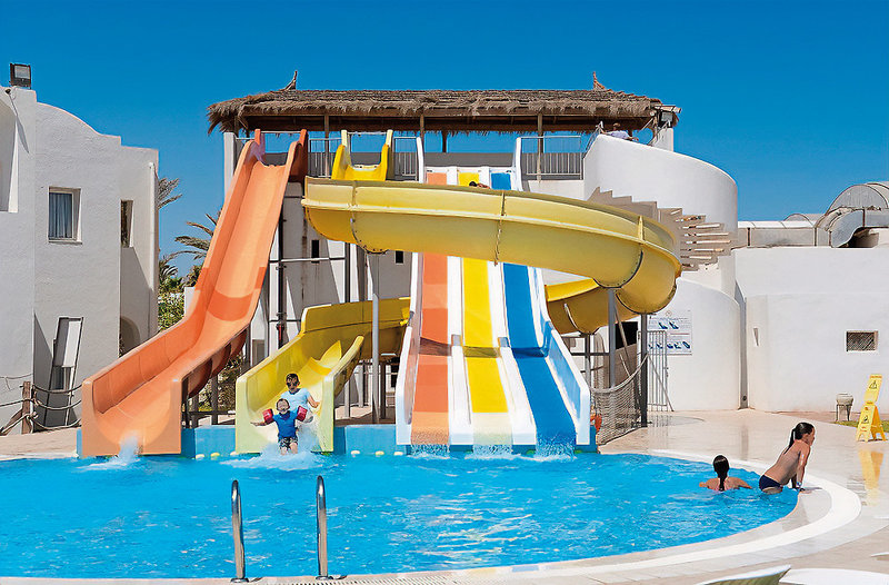 Meninx Family Club 12