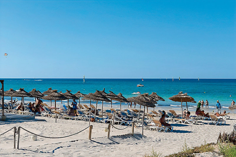 Meninx Family Club 14