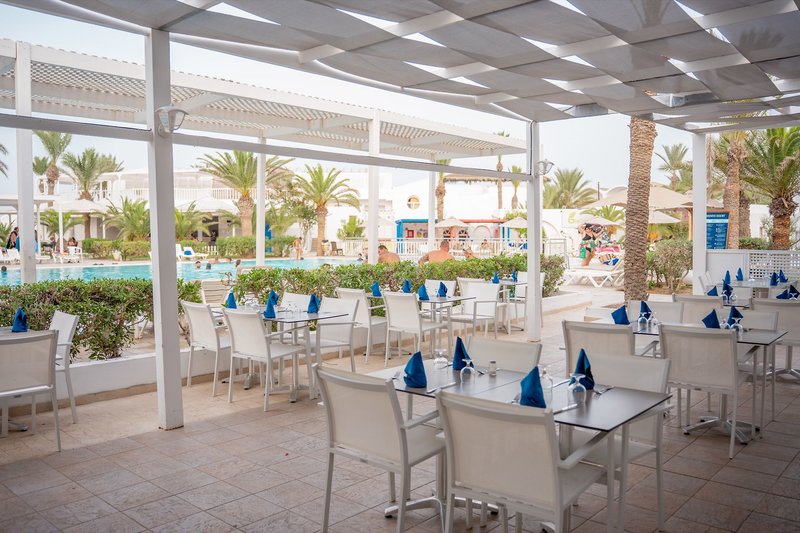 Meninx Family Club 5