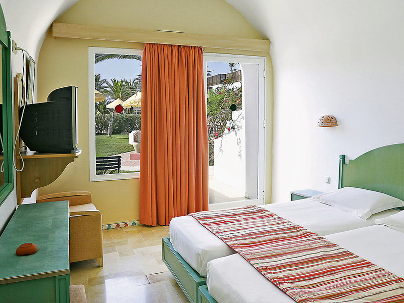 Meninx Family Club 5