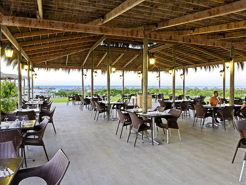 Meninx Family Club 17