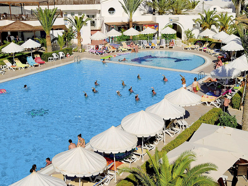 Meninx Family Club 18