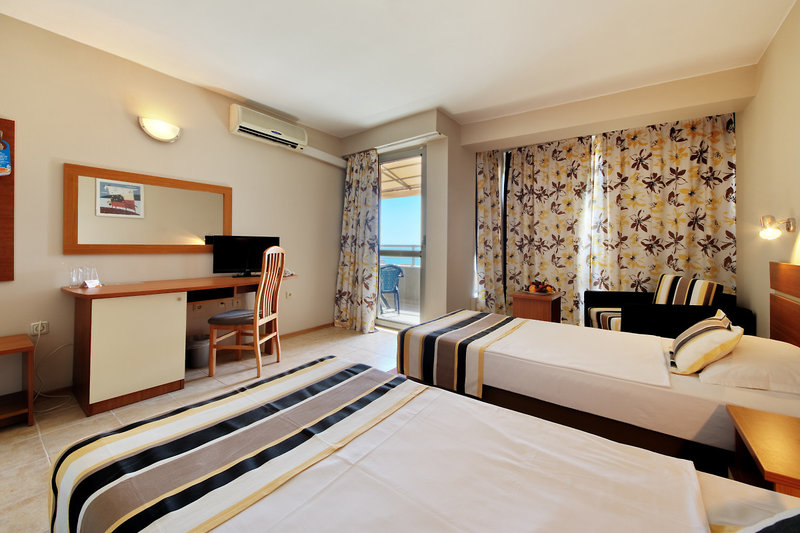 Hotel Excelsior 8
