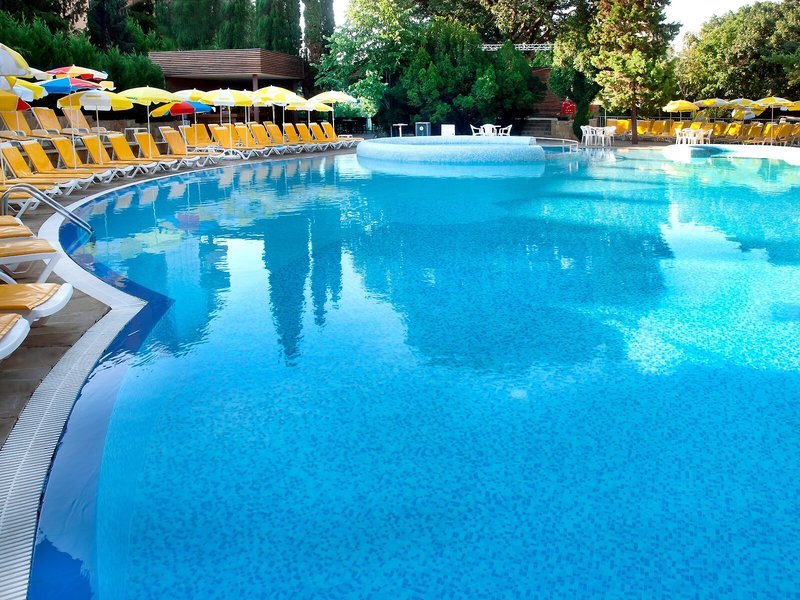 Excelsior 8 - Outdoor Pool