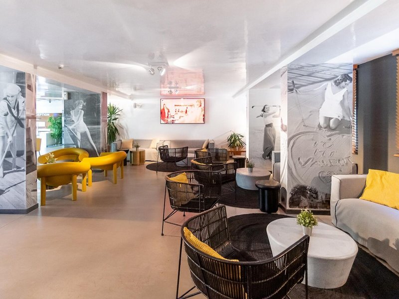 Excelsior 18 - Lounge / Lobby